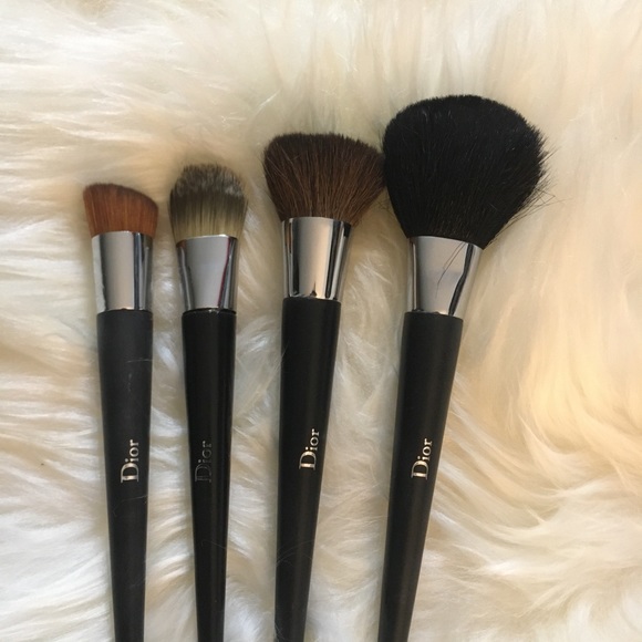 Dior - Picture 1 of 8